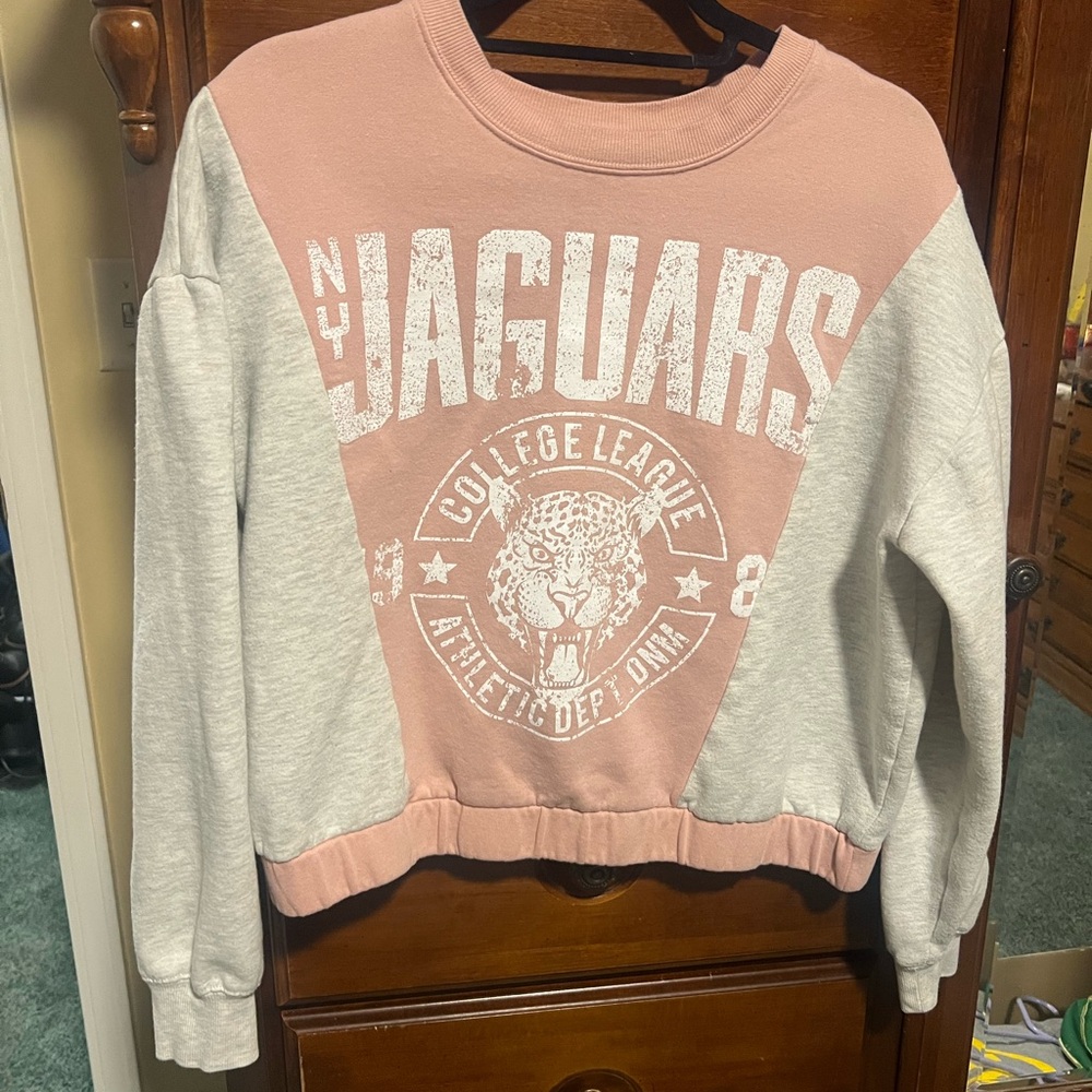 Zoe + Liv Pink and Gray Crew Neck Sweater